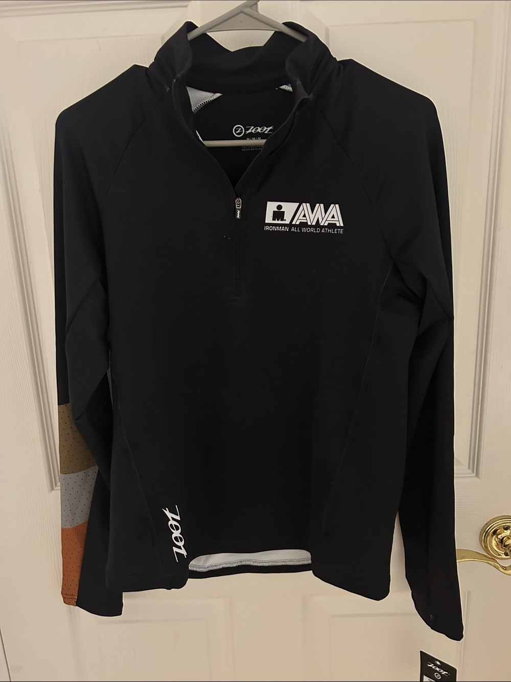 Zoot AWA Women’s Black Long-Sleeve Quarter Zip Pullover